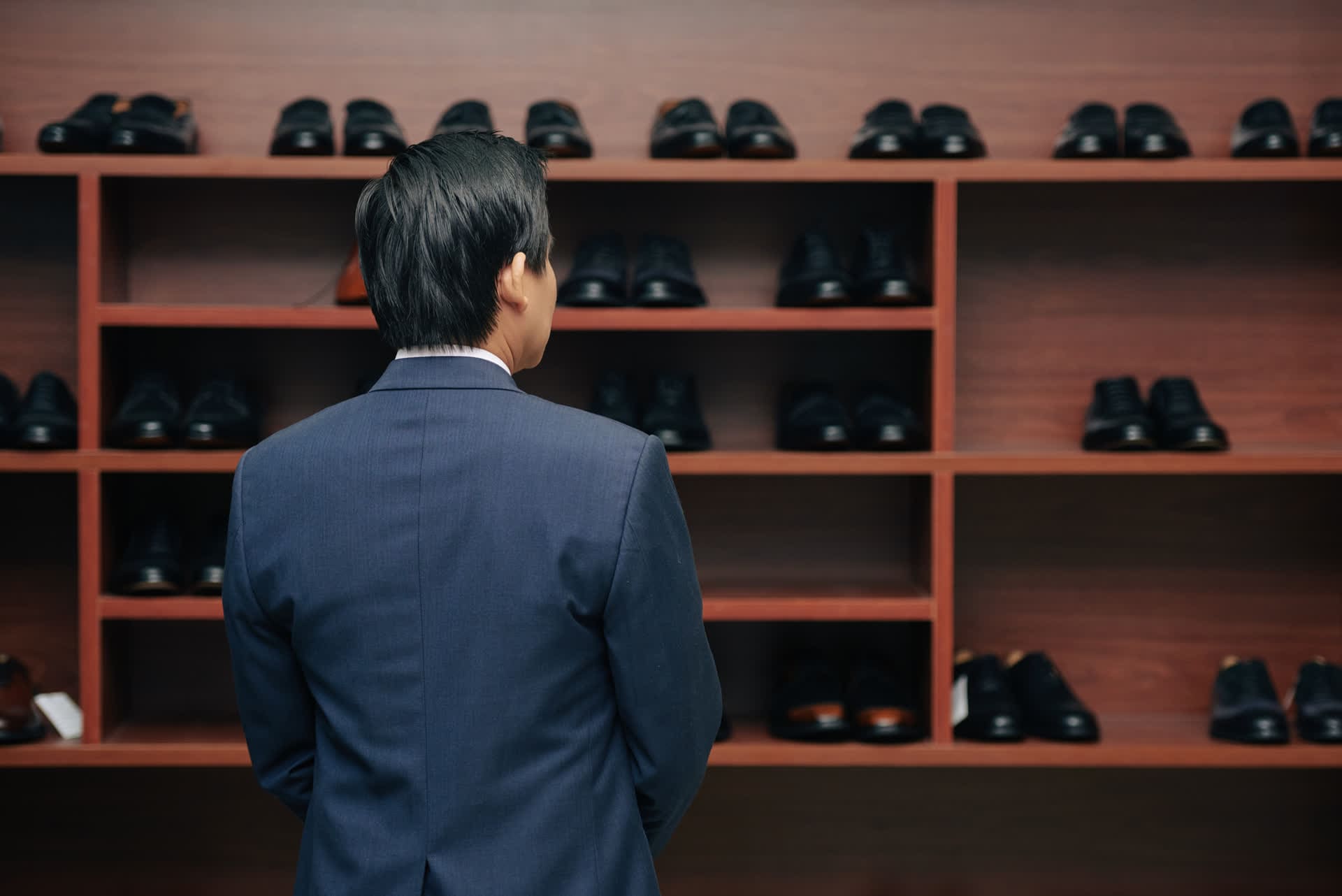 Headless commerce for footwear retailers