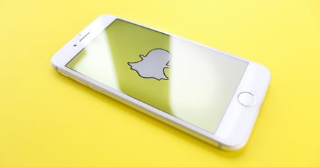 Snapchat eCommerce: Ads, Influencers & Strategies to Boost Sales